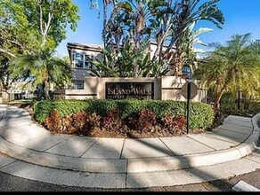 Building Photo - 804 Normandy Trace Rd