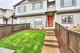 Foto principal - 3 Bed, 2.5 Bath Townhome in Near WSU and L...