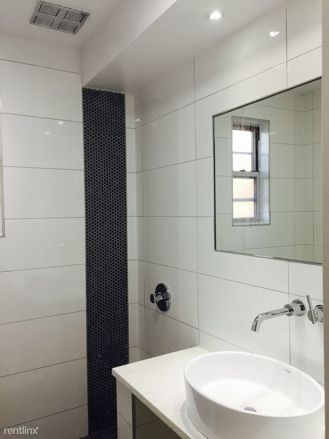 Foto del edificio - 146 Guernsey St