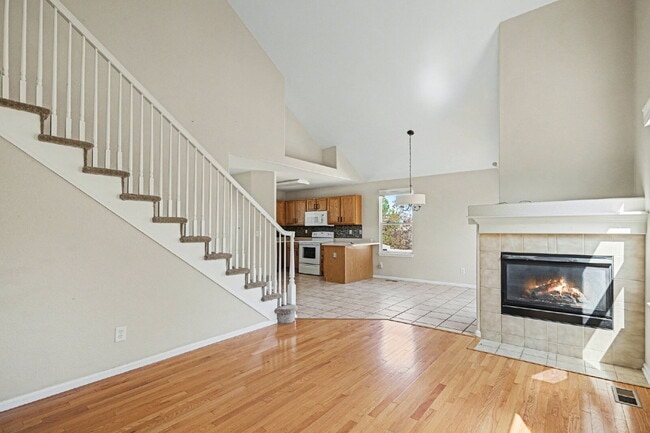 Building Photo - 12584 S Beaver Creek Way