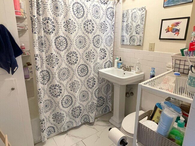 Tile Bathroom - 257 Highland Ave