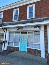 Building Photo - 1192 Yorkship Square