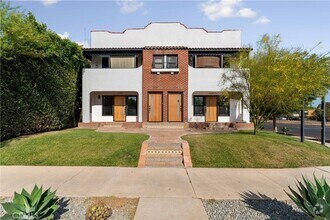 Building Photo - 1236 Cloverdale Ave