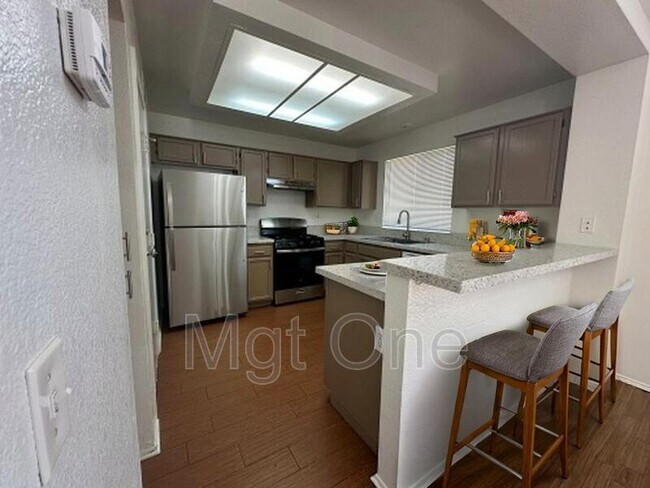 Building Photo - 1240 Lilac Ridge Dr