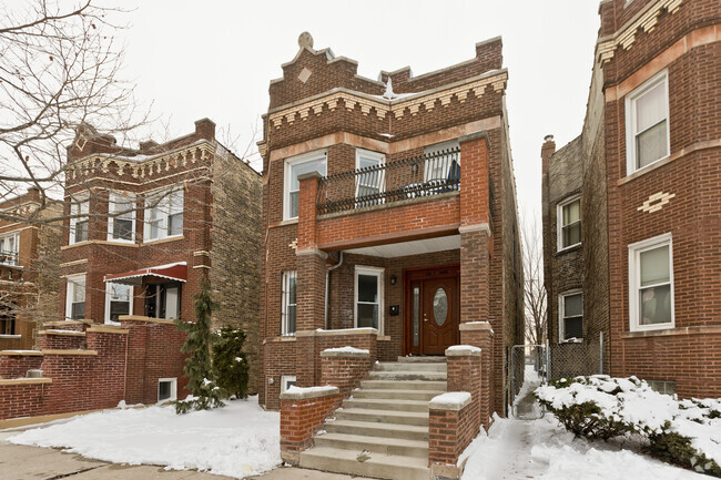 2622 N Harding Ave, Unit 1, Chicago, IL 60647 - 2622 N Harding Ave