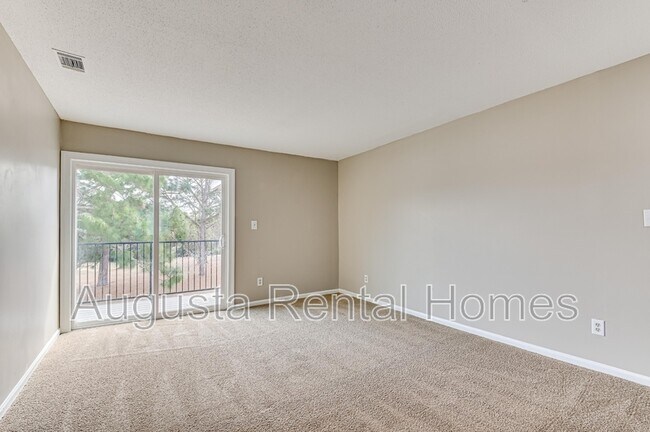 Building Photo - 2818C Thomas Lane