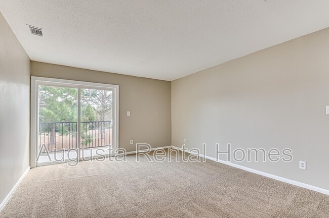 Foto del edificio - 2818C Thomas Lane