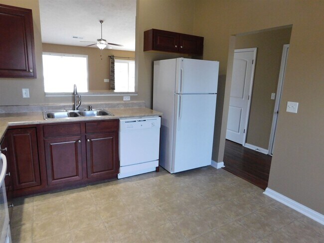 Building Photo - 10302 Anchor Way