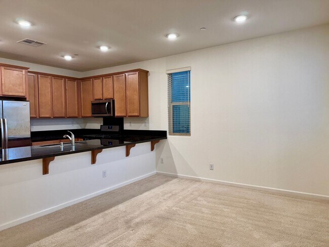 Building Photo - Adorable Home Available in Rancho Cordova!