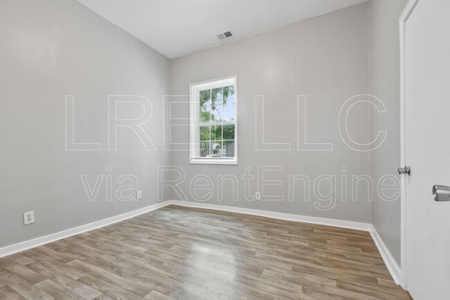 Foto del edificio - 2209 St Louis Ave