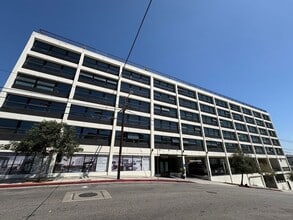Interior Photo - The Flat at DTLA