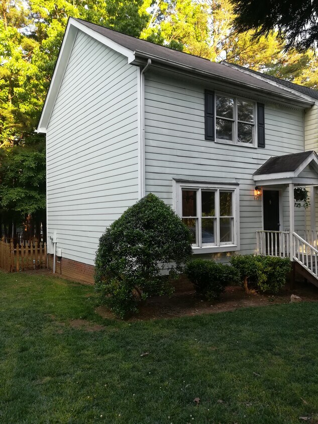 Primary Photo - 645 Bashford Rd