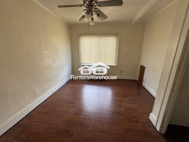 Foto del edificio - 3925 Chicago Ave