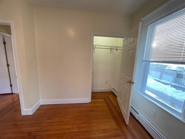 Foto del edificio - 251 Central Ave