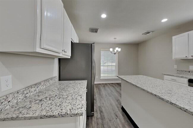 Foto del edificio - 10107 Sands Trail Ct