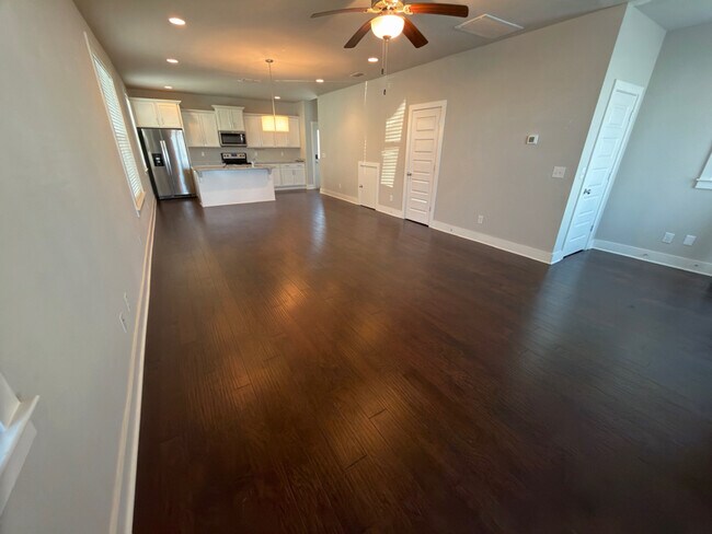 Foto del edificio - 792 Cottage Park Dr