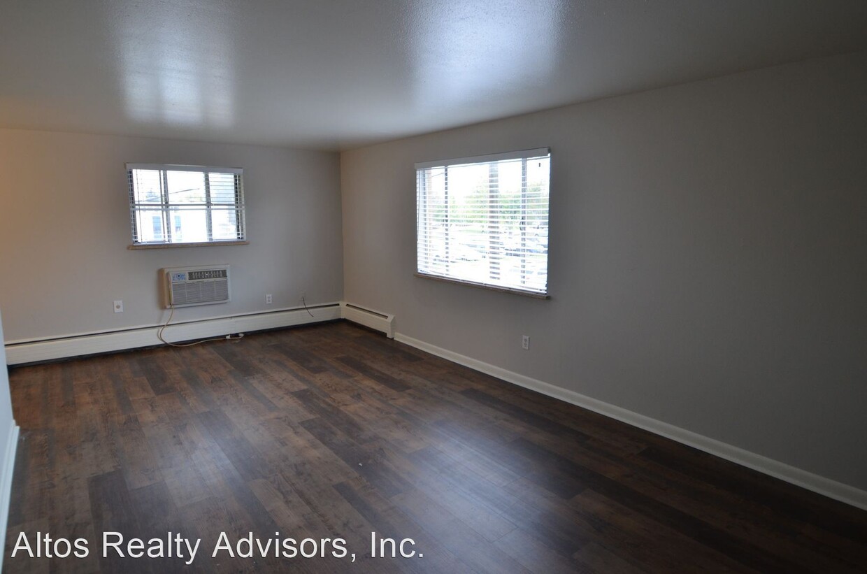 Foto principal - 1160-1198 S Allison St