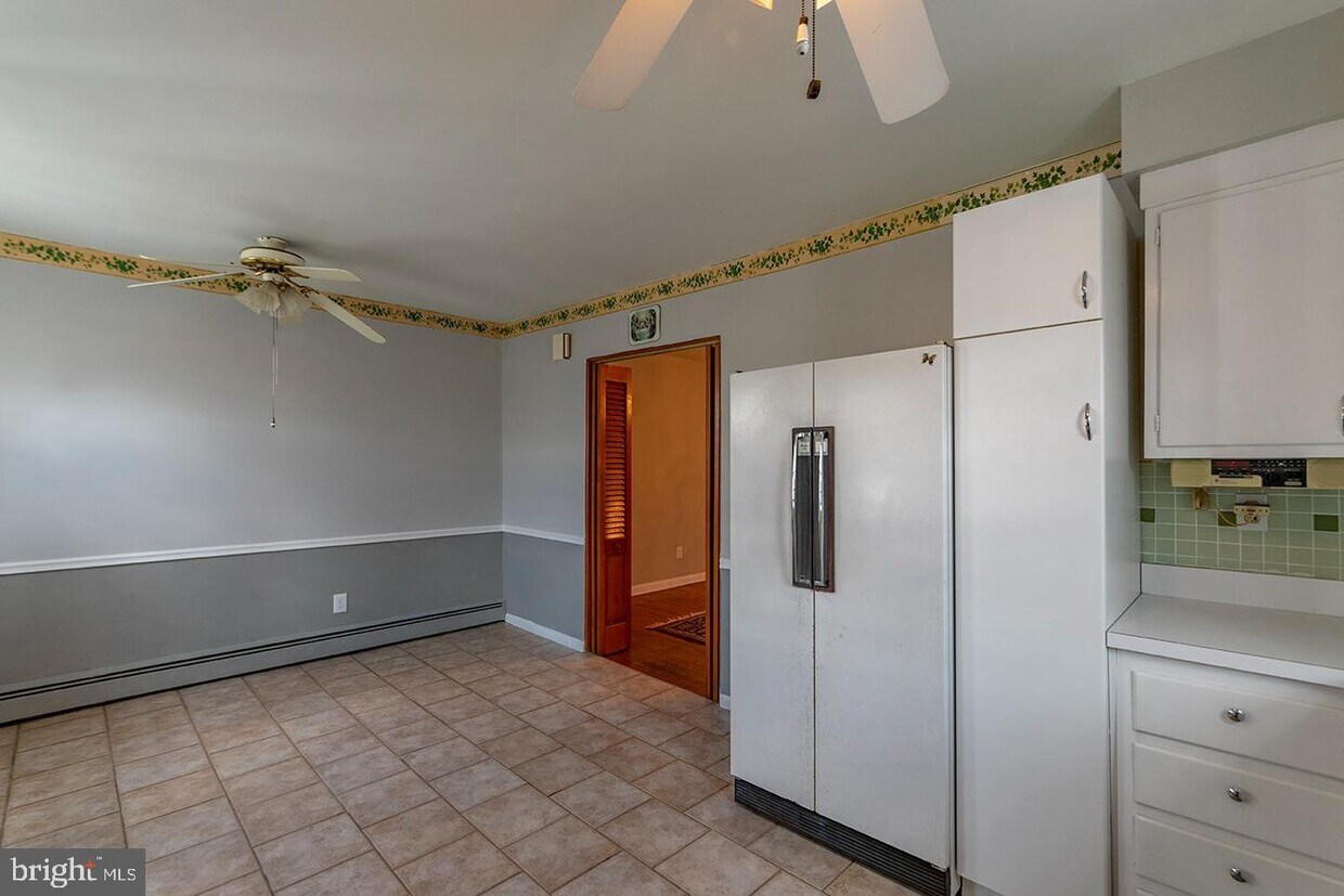 Primary Photo - 2422 S 22nd St