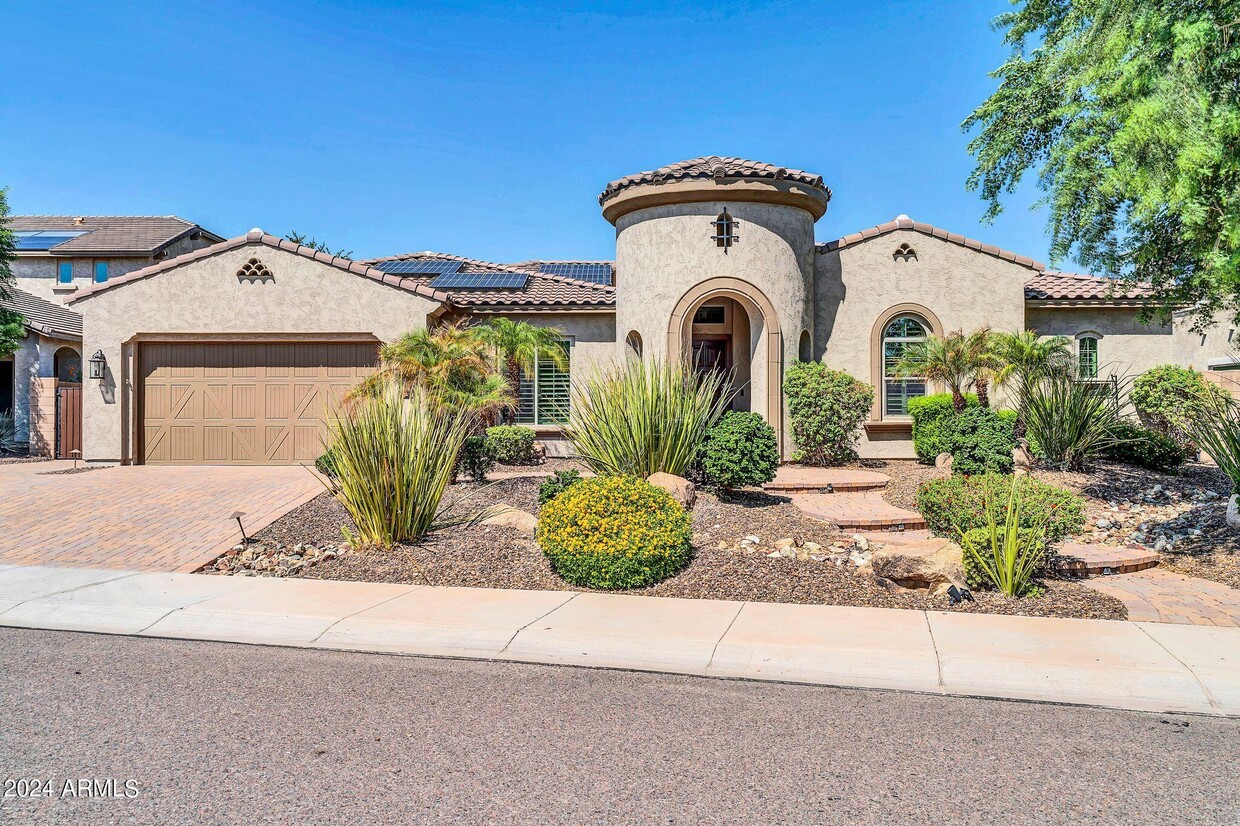 Foto principal - 9378 W Via Montoya Dr