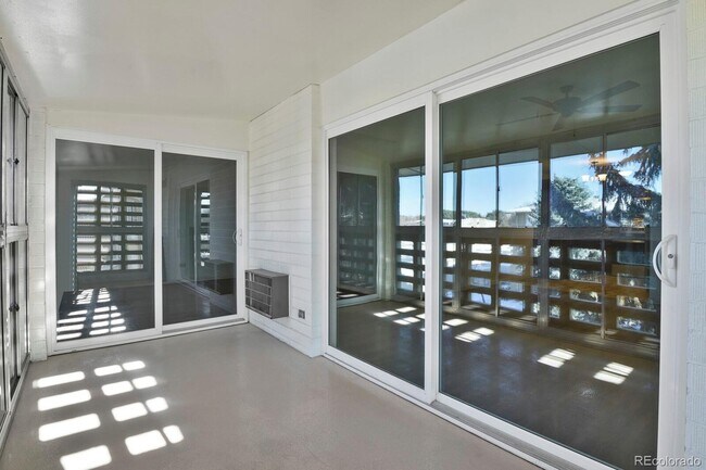 Foto del edificio - 700 S Alton Way