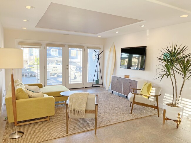 Foto del edificio - 2440 Greenwood Ave