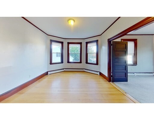 Primary Photo - 25 Williams St