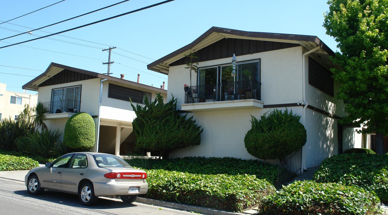 Building Photo - 6900 Stockton Ave