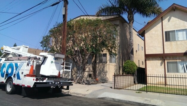 Foto del edificio - 682 W 12th St