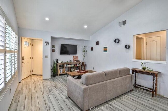 Foto del edificio - 12312 Wintergreen St