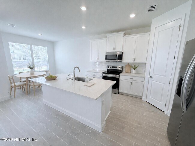 Foto del edificio - 4026 Lingo Ln