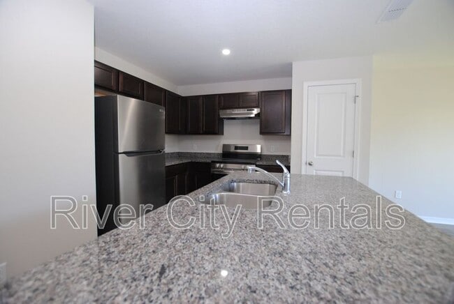 Building Photo - 6541 Sweetbay Ln