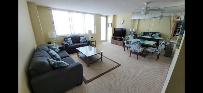 Sala de estar - 7135 Collins Ave