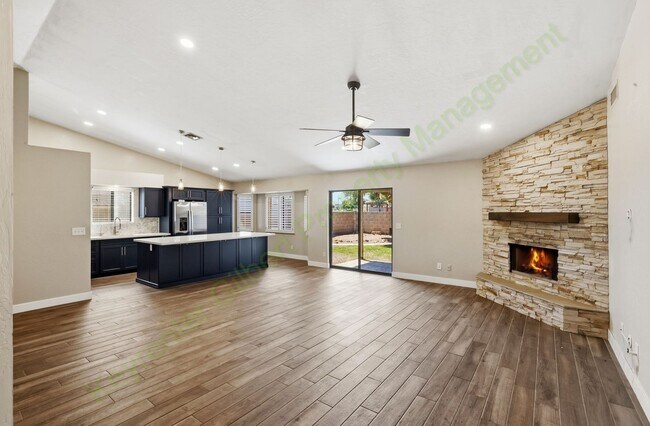 Building Photo - Beautiful Gilbert Home Near Downtown, Parks & Top Commuter Routes!