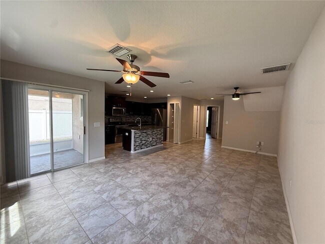 Foto del edificio - 5011 Chipotle Ln