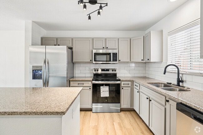 3BR, 2BA - 1,491SF - Kitchen - Red Hawk Crossings