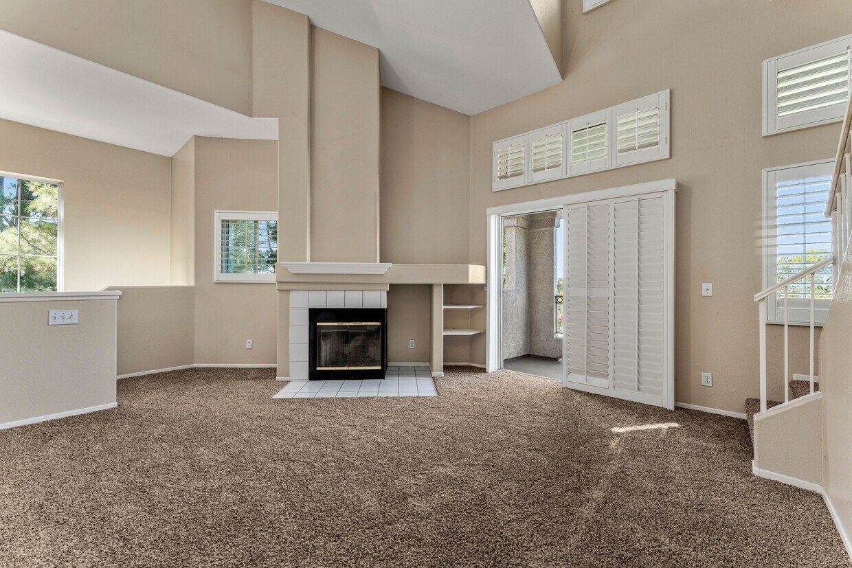 Foto principal - 1010 S Farralon Ln