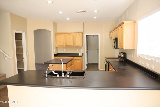 Building Photo - 9465 E Lompoc Ave