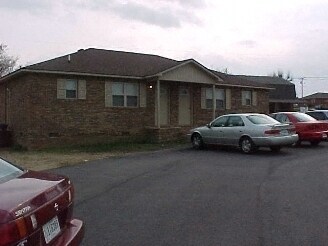 Primary Photo - 101 Bo Dr