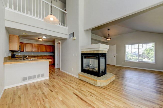 Foto del edificio - 4801 Spyglass Dr