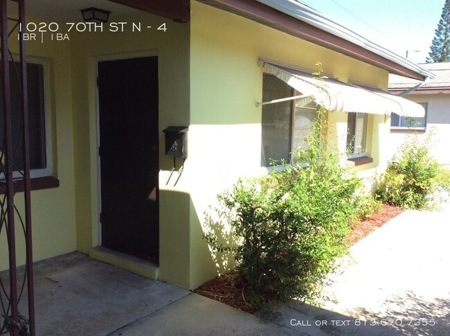 Foto del edificio - 1020 70th St N