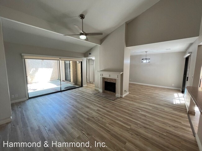 Building Photo - 2 br, 2 bath House - 20025 Community St. #47