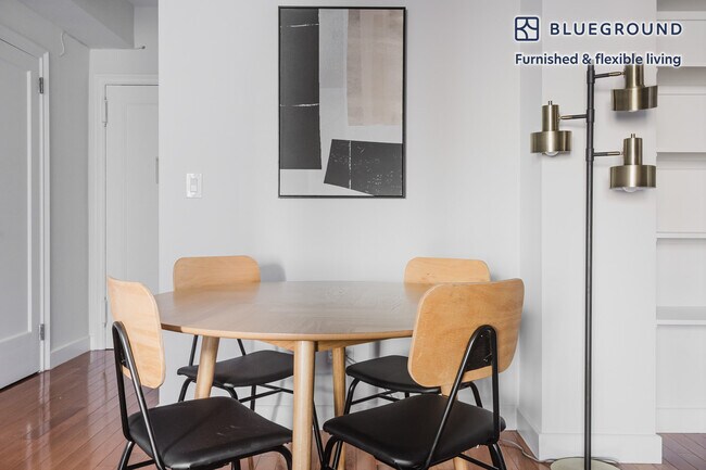 Foto del edificio - 400 E 57th St