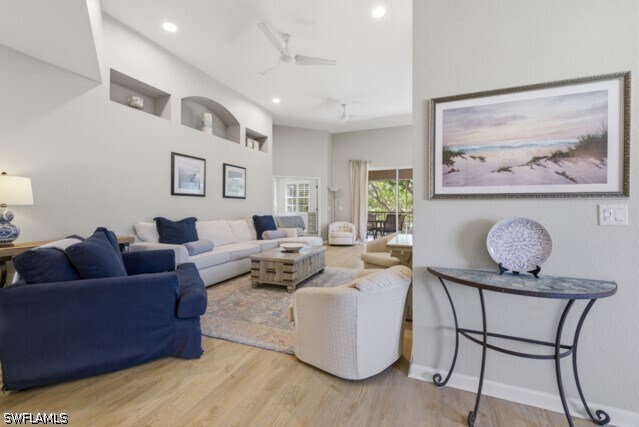 Foto del edificio - 7122 Blue Juniper Ct