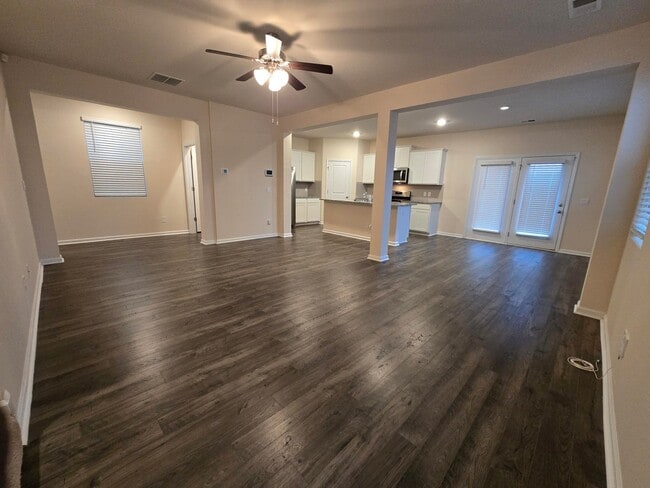 Foto del edificio - 4053 Crimson Pass