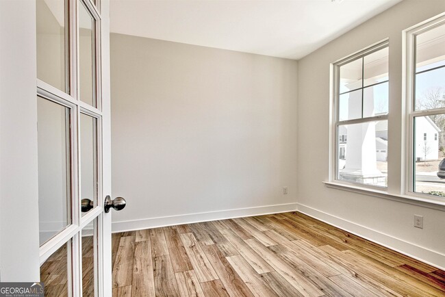 Building Photo - 115 Tallulah Trl