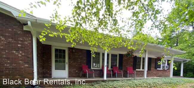 Building Photo - 3 br, 3 bath House - 301 Allen Mountain Drive