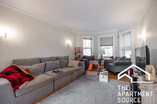 Foto del edificio - 3720 N Hoyne Ave