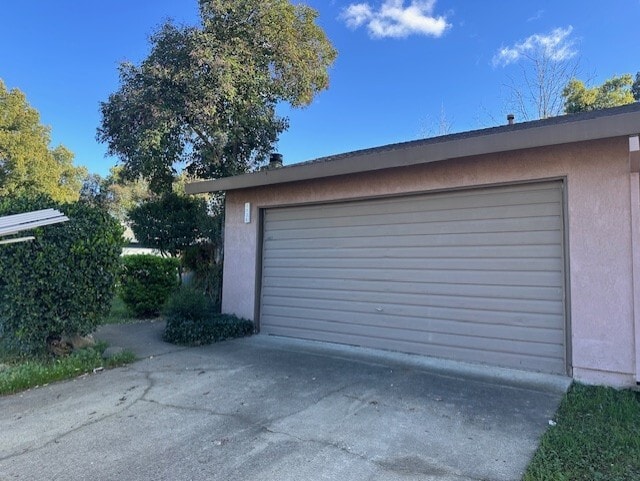 Building Photo - 1136 Forestwood Dr