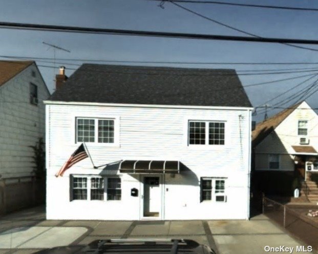 Primary Photo - 158-16-158-98 98th St