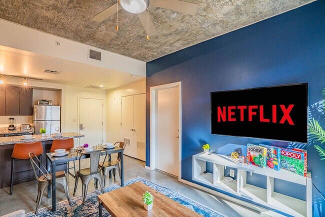 Foto del edificio - 333 E Roosevelt St